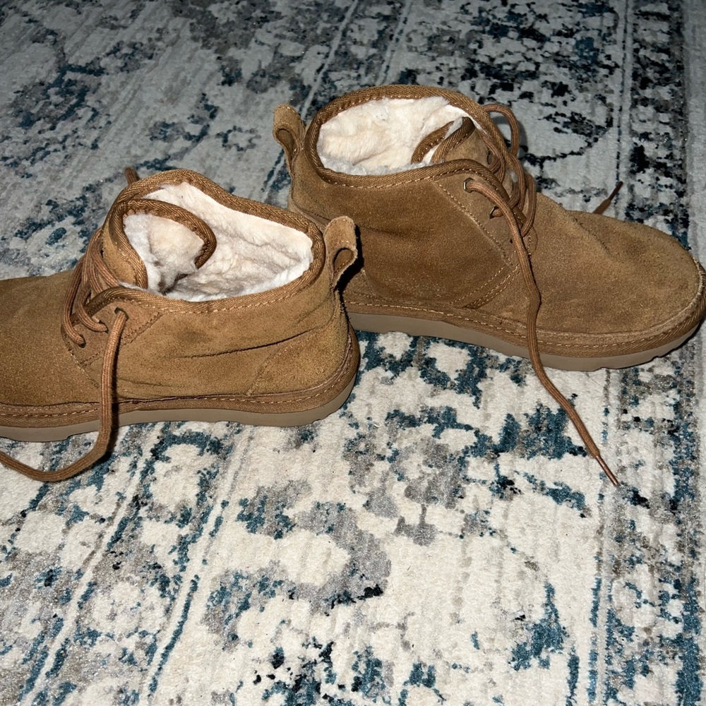 Uggs Neumel boots - Picture 3 of 7